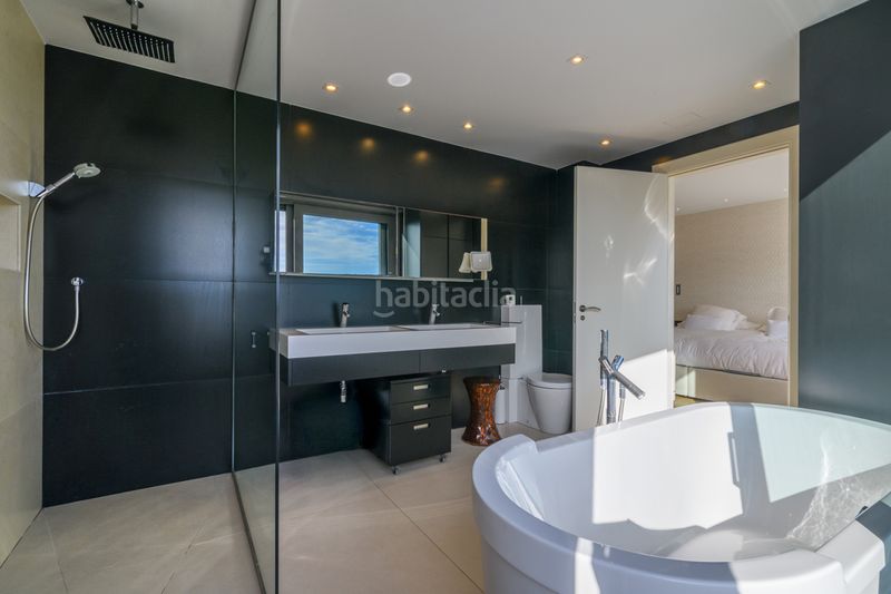 Foto a21c0618-6b45-490a-8870-5e79e11c6fcd. Casa amb aparcament piscina a Can Girona - Terramar - Vinyet Sitges