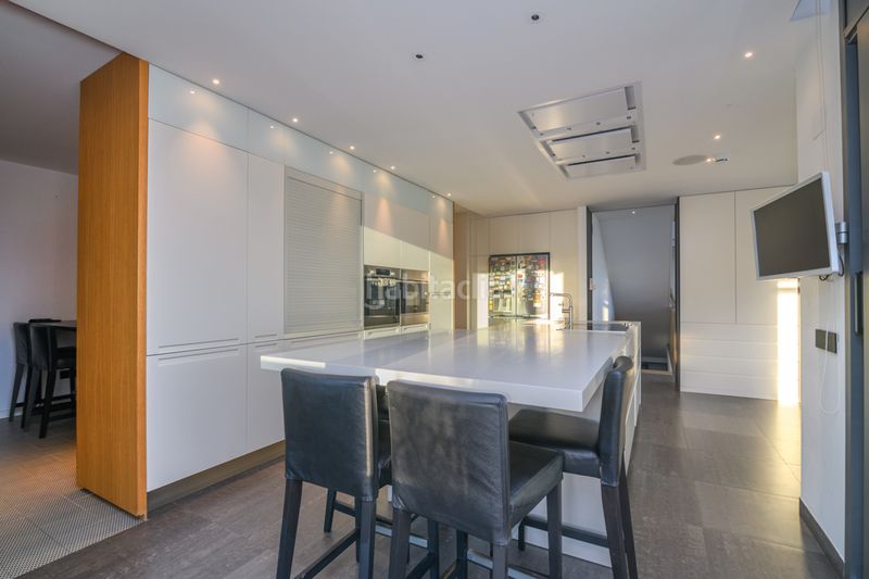 Foto a5865a50-4503-4bcd-ad0a-16bed66362a3. Casa amb aparcament piscina a Can Girona - Terramar - Vinyet Sitges