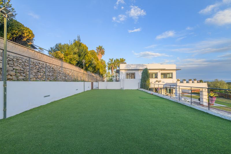 Foto af5076f3-0520-4b15-bb45-29aa7a5c0752. Casa amb aparcament piscina a Can Girona - Terramar - Vinyet Sitges