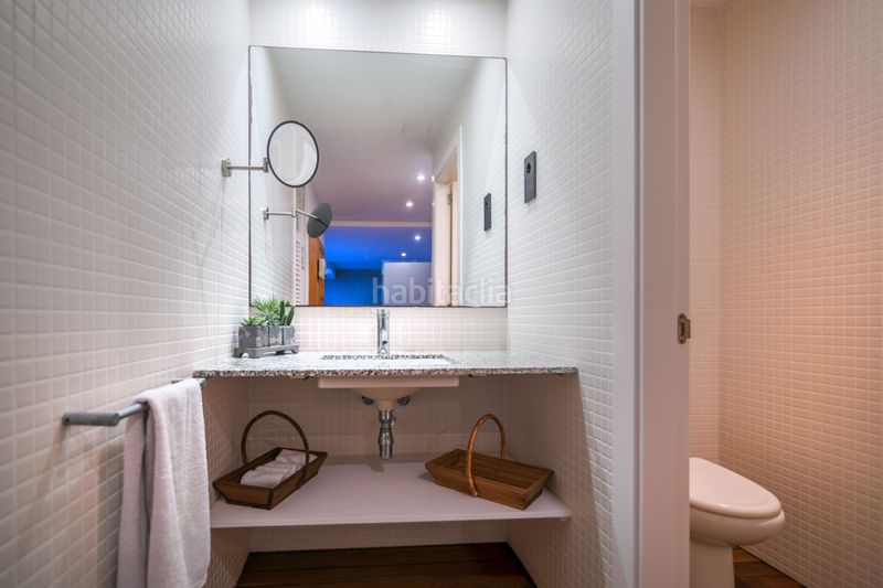 Foto c77e1359-b018-48bb-8f11-772e519b0fa4. Casa amb aparcament piscina a Can Girona - Terramar - Vinyet Sitges