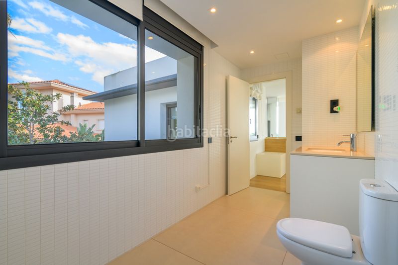 Foto e02795ef-e839-4730-ac58-f59318a31ea2. Casa amb aparcament piscina a Can Girona - Terramar - Vinyet Sitges