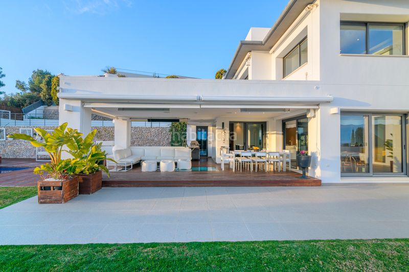 Foto f636b2fd-7299-43b4-b969-c0e1d49b26fb. Casa amb aparcament piscina a Can Girona - Terramar - Vinyet Sitges