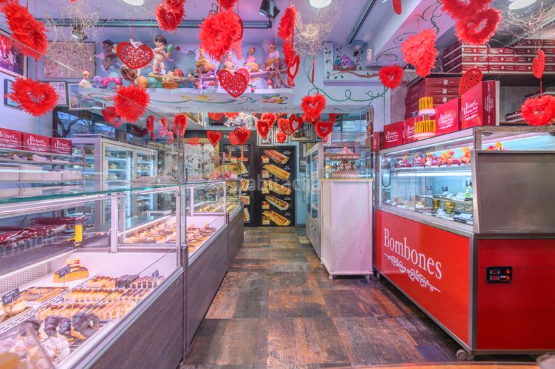 Foto e86462e3-b252-4184-88b5-4faf7438b4d0. Local comercial a La Roureda Viladecans