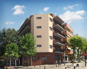 Etagenwohnung in La Gavarra. Piso en carretera esplugues 190 cornellà de llobregat