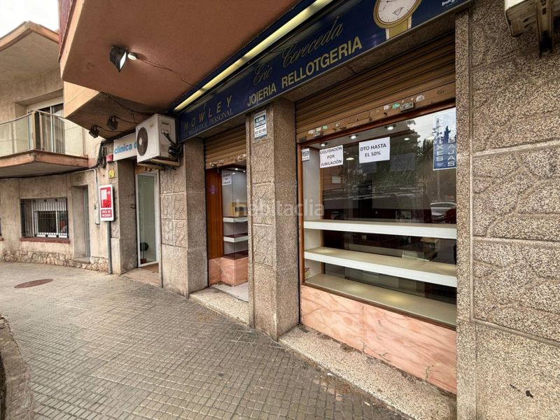Foto 8ef183af-4ecf-4adc-8833-bd7bb9717572. Local comercial a Passeig Maragall Gavà
