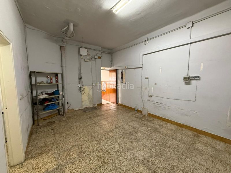 Foto 937492c2-2bec-4669-b66d-fb7ecbb5b819. Local comercial a Passeig Maragall Gavà