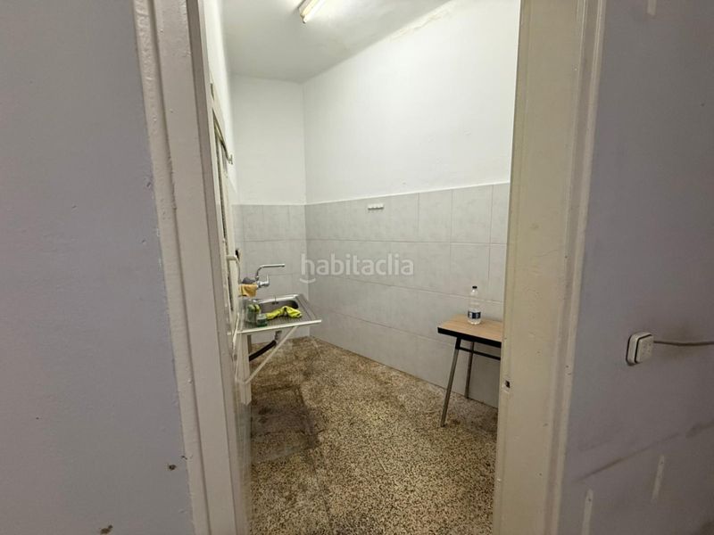 Foto e019e18f-8765-427d-aea9-2ebec0eba0be. Local comercial a Passeig Maragall Gavà