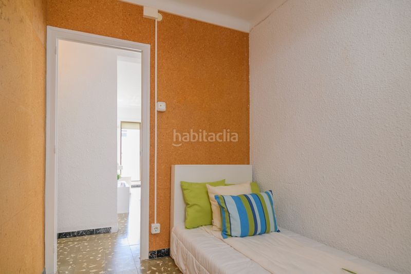 Foto b638cf71-ae91-459c-9fb6-3fd44981363c. Àtic a Centre Viladecans