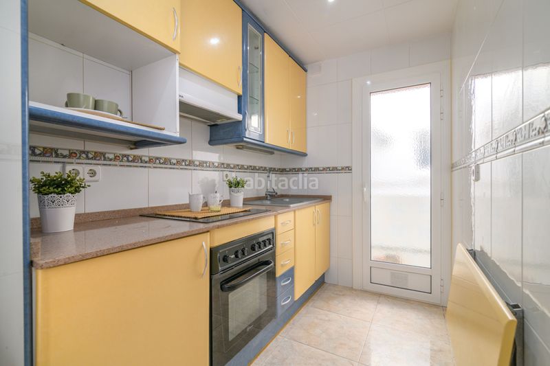 Foto cad0d1c0-9e7d-4f9c-a80f-ca2b643ede6b. Àtic a Centre Viladecans