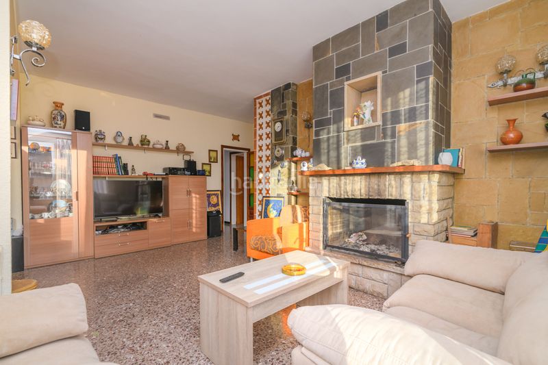 Foto 51114f41-ad78-4f83-8422-536868911e69. Casa amb aparcament a Mas Trader-Corral d´En Tort-Corral d´En Cona Cubelles