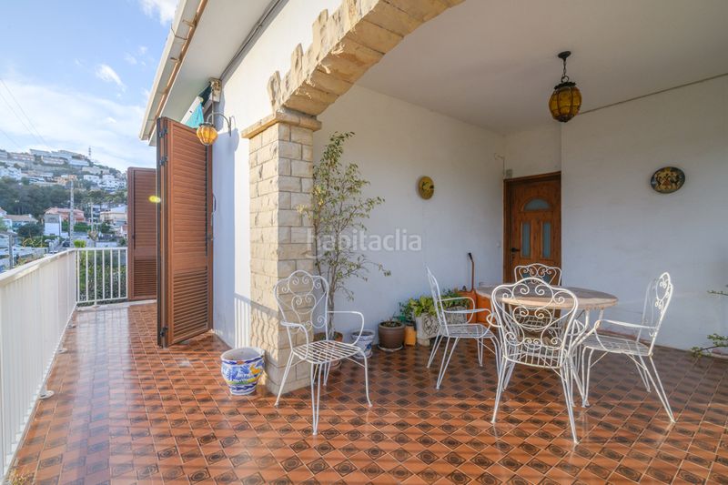 Foto 8eec8104-2a56-4c55-b2ad-ac429767dd6f. Casa amb aparcament a Mas Trader-Corral d´En Tort-Corral d´En Cona Cubelles