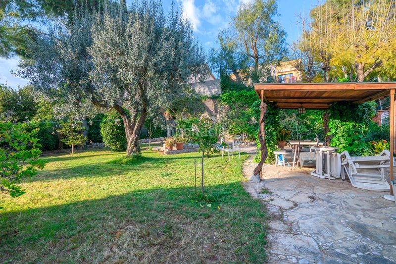 Foto b1212309-57f0-4210-8611-3937b2004db2. Casa amb aparcament a Mas Trader-Corral d´En Tort-Corral d´En Cona Cubelles