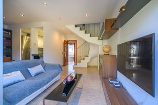 Etagenwohnung  Sant climent de llobregat - calle sant pere. Duplex en calle sant pere 18 sant climent de llobregat