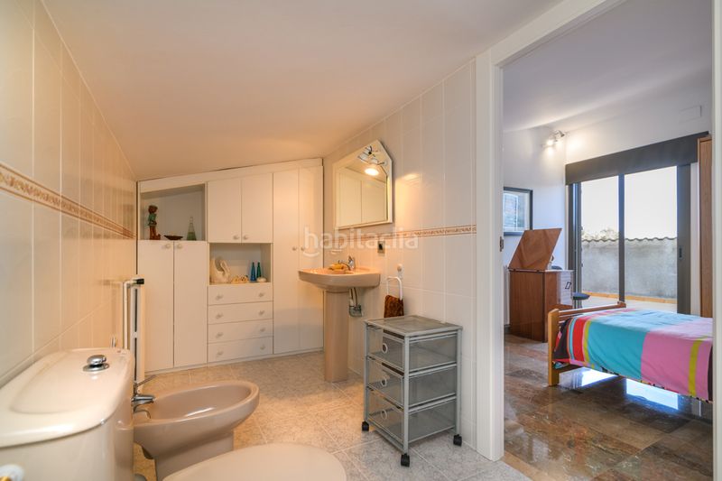Foto 4e9eea35-71a9-4399-9874-a8d4dc1e7be7. Casa amb aparcament piscina a La Sentiu Gavà