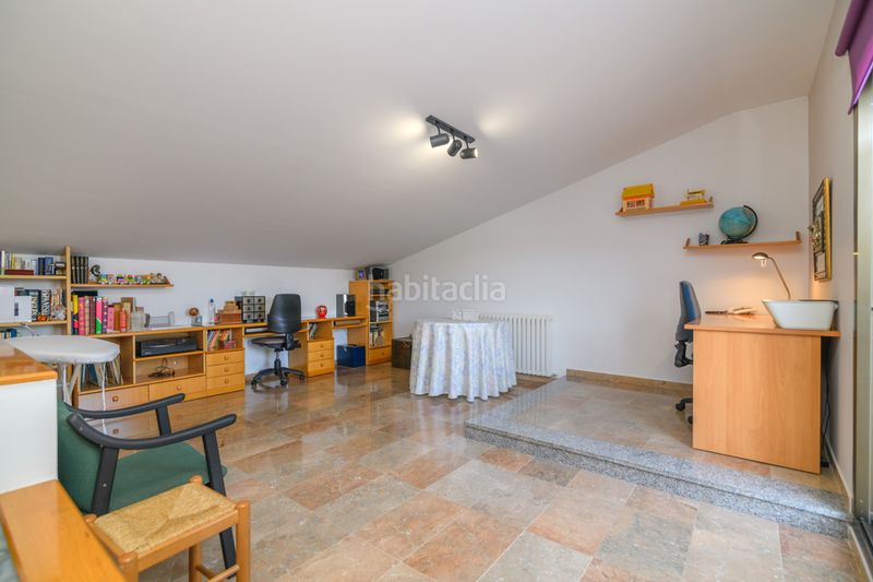 Foto 934b718c-0b9c-4044-be1d-d053ec01f13e. Casa amb aparcament piscina a La Sentiu Gavà