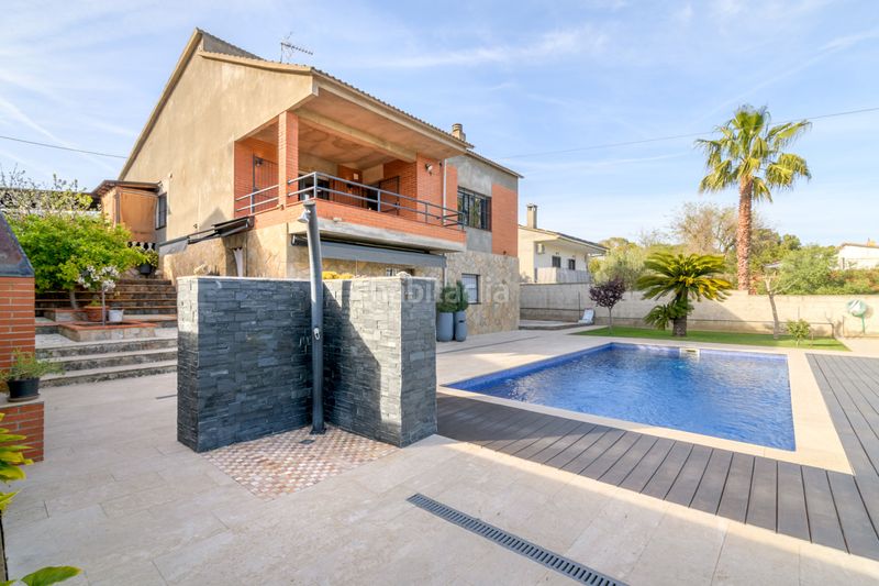 Foto e66e0d9a-6345-4643-a0c4-5dec61666ecd. Casa amb aparcament piscina a La Sentiu Gavà