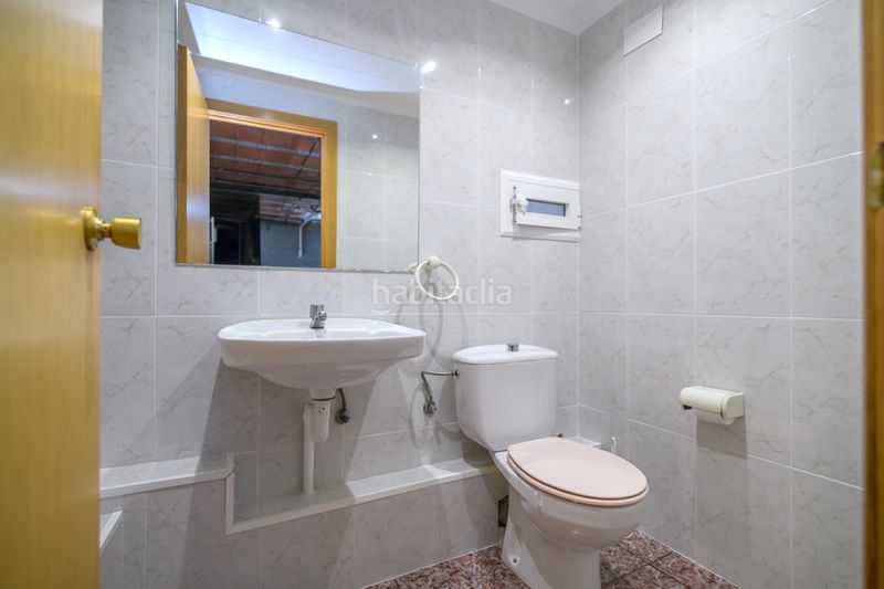Foto f2f39c16-3995-474c-b26e-6867ea563ce8. Casa amb aparcament piscina a La Sentiu Gavà