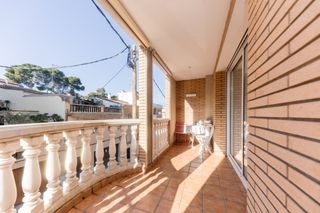 Casa  Sant boi de llobregat - calle montevideo de. Casa en calle montevideo de 53 sant boi de llobregat