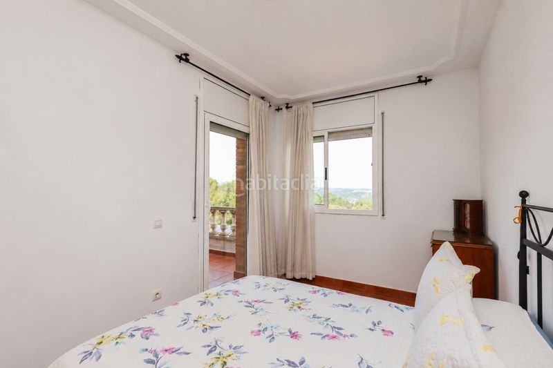 Foto 43c252e8-f107-4fb5-aa70-bb473a5be04e. Casa amb calefacció aparcament piscina a Sant Andreu de la Barca