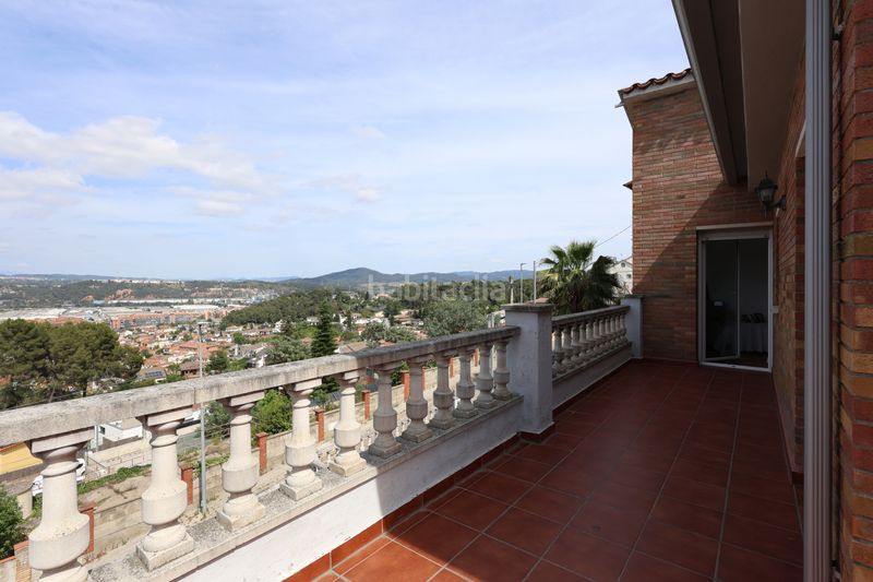 Foto 990f6b04-ecf6-4615-a25a-c6a722a48d08. Casa amb calefacció aparcament piscina a Sant Andreu de la Barca