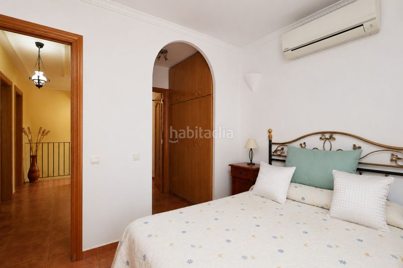 Foto 9d6b892c-31e0-492e-9a1c-a6734a77da89. Casa amb calefacció aparcament piscina a Sant Andreu de la Barca