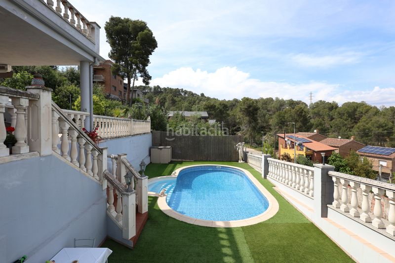 Foto f7dde94e-2961-40e6-8a39-cfc9975e109c. Casa amb calefacció aparcament piscina a Sant Andreu de la Barca