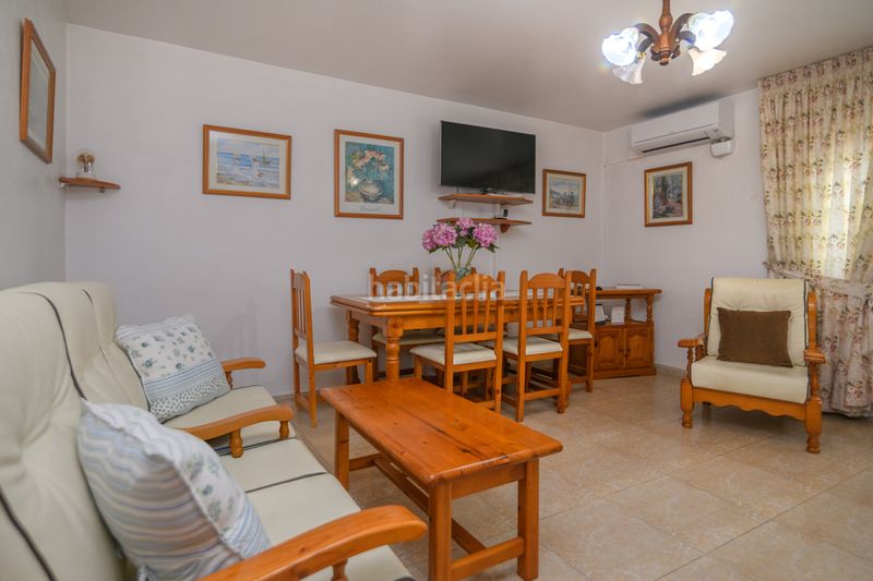 Foto 5e725e66-68c0-4874-9b01-7fd8e435503a. Casa amb aparcament a Vilamarina Viladecans