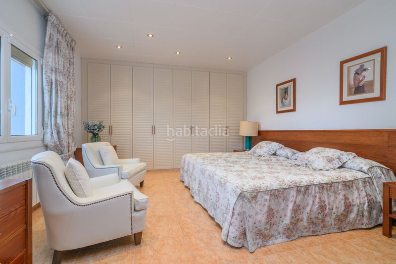 Foto 84ba6fff-6995-4987-a5dc-a9db7bf6568f. Casa amb aparcament a Vilamarina Viladecans