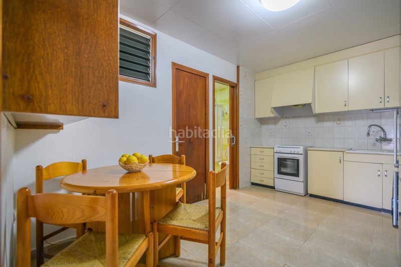 Foto 950f1713-c2d1-4a1e-a3a7-aae056736b64. Casa amb aparcament a Vilamarina Viladecans