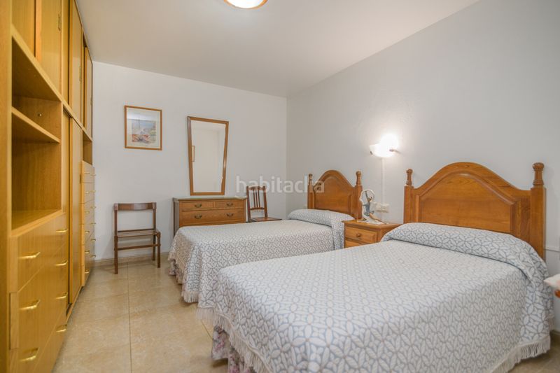 Foto f6e8b90f-01f1-4f2a-a772-dad96cd2cc66. Casa amb aparcament a Vilamarina Viladecans