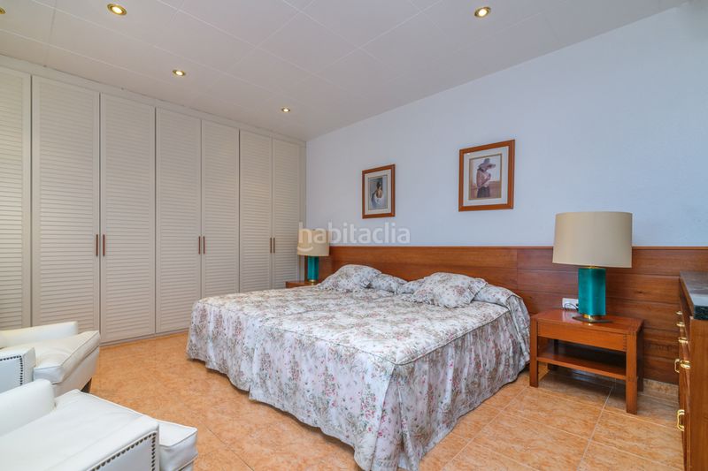 Foto fc85bb58-e04b-49be-bf0c-ad7497fa07a2. Casa amb aparcament a Vilamarina Viladecans
