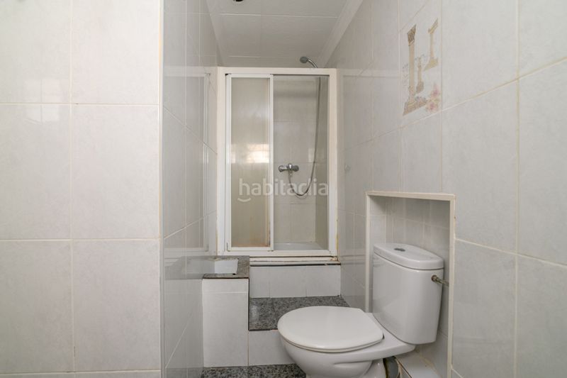 Foto ba40cf7f-6bf7-4885-8fe5-ad4d86502e7d. Àtic a Centre Viladecans