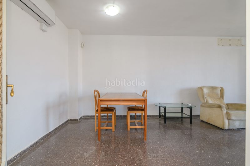 Foto b80c8a5b-27d4-4dfe-871b-f9bf40371549. Pis a Torrent Ballester Viladecans
