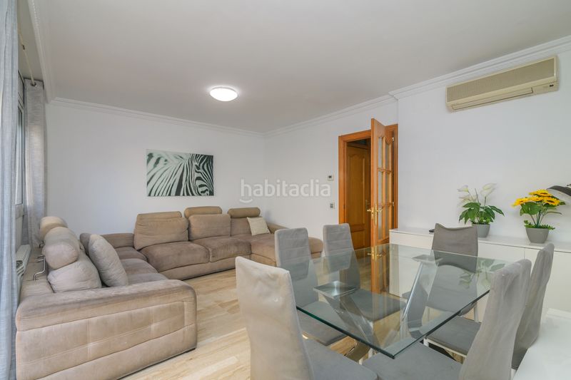Foto f68ddaa5-6cc2-432d-8686-8ba2869777bf. Casa amb calefacció aparcament piscina a Bellamar Castelldefels