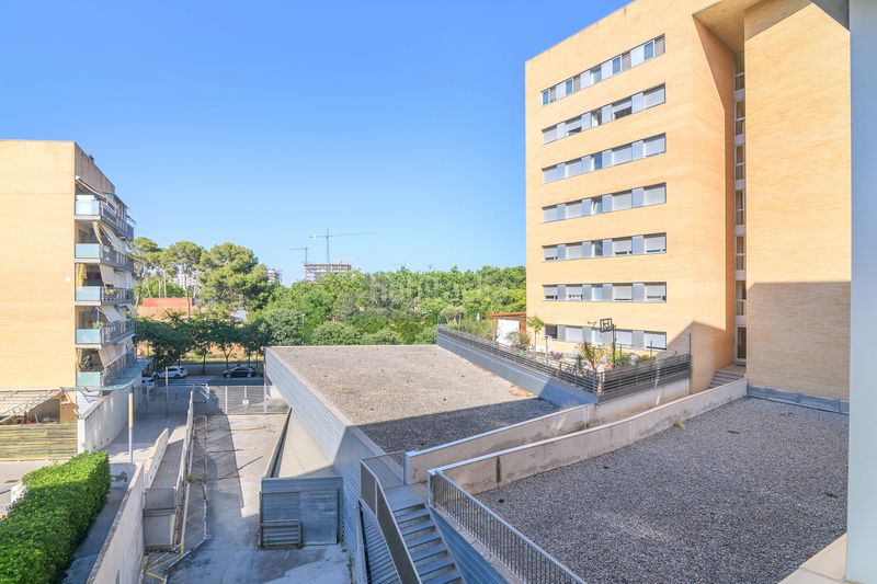 Foto 0a668985-45a8-40e4-871a-53e5e875e322. Pis amb calefacció piscina a Torre-roja-Campreciós Viladecans
