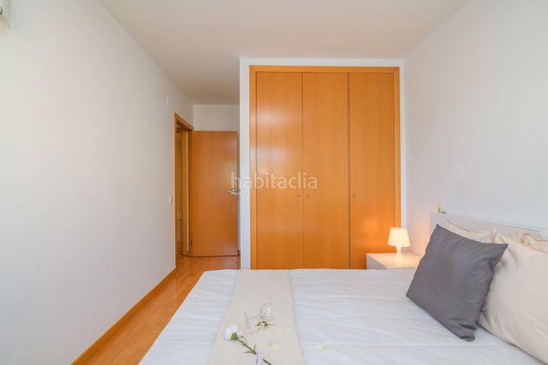 Foto 4f45674f-7451-4956-a14e-3d3d3b041f40. Pis amb calefacció piscina a Torre-roja-Campreciós Viladecans