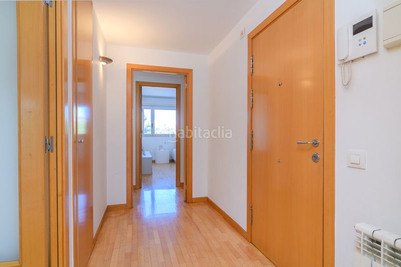 Foto cdaf8ad9-3ffb-43c5-a6ed-5060a57a8806. Pis amb calefacció piscina a Torre-roja-Campreciós Viladecans