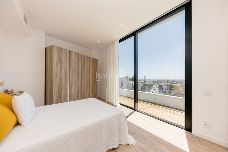 Foto d6d28f84-09b0-469b-9273-6da780634545. Casa amb calefacció aparcament piscina a Torrent Ballester Viladecans
