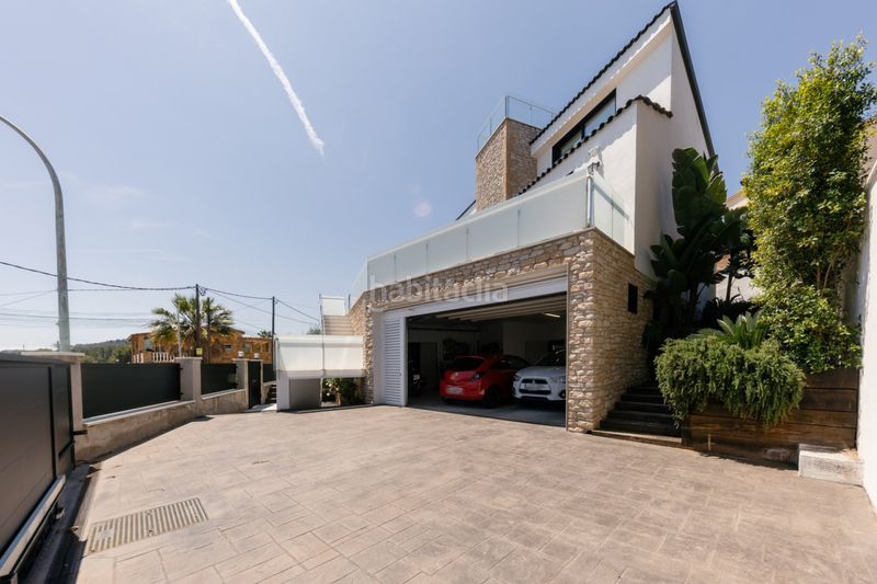 Foto dd814157-22a4-4136-ae3c-1ff23dabb13b. Casa amb calefacció aparcament piscina a Torrent Ballester Viladecans