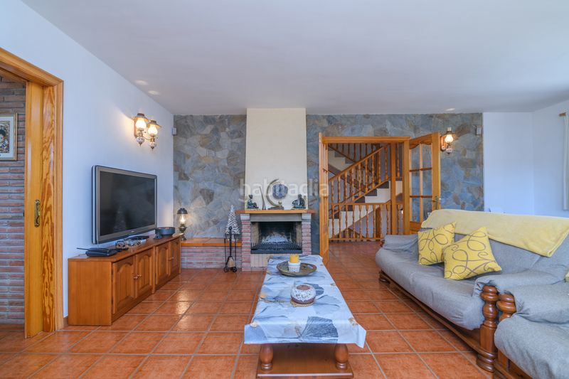 Foto 005c5a59-9c14-49a2-be8a-7e02b4acc2f8. Casa amb calefacció aparcament a Begues