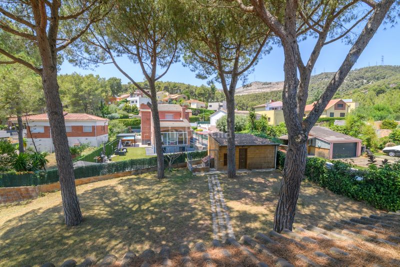 Foto 371a8037-7f6a-4fa6-ab79-bcec438b779d. Casa amb calefacció aparcament a Begues