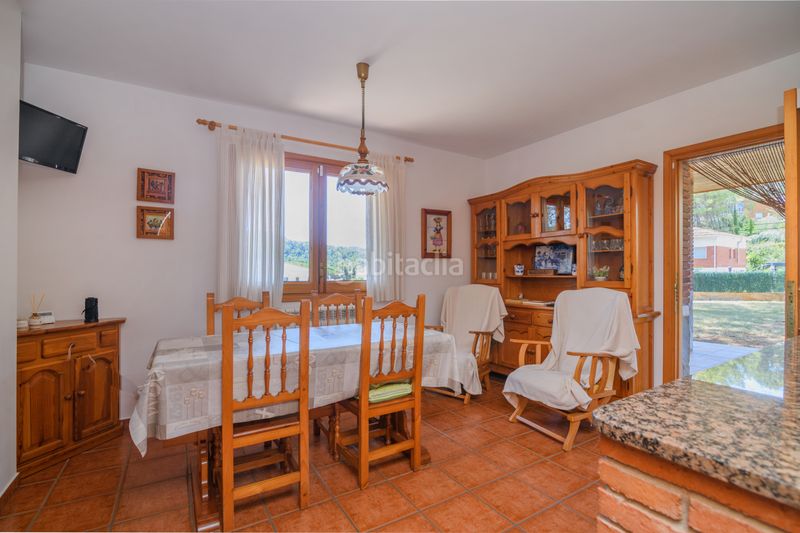 Foto 4e2f624e-f407-41cb-a06c-f66aeeb263a1. Casa amb calefacció aparcament a Begues