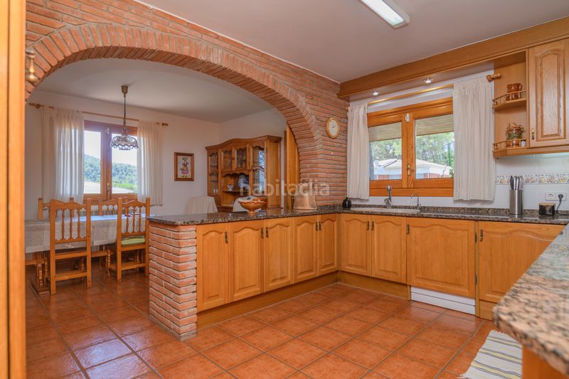 Foto 8f7c526f-a3a4-449b-8f27-6fa191f9707b. Casa amb calefacció aparcament a Begues