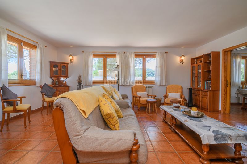 Foto c54c18ca-e031-4601-a79d-289e6e5c09ec. Casa amb calefacció aparcament a Begues
