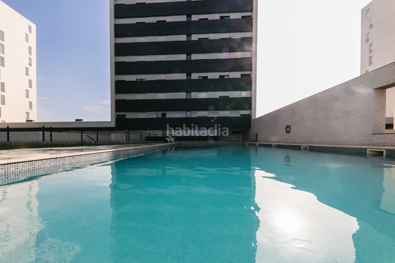 Foto da99c039-8a70-4bd3-8479-028813561891. Pis amb calefacció aparcament piscina a Vilamarina Viladecans