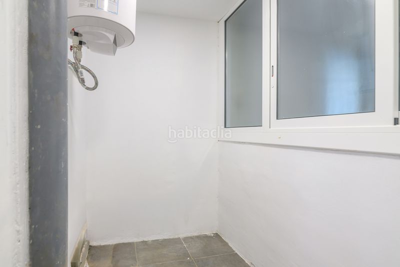 Foto 27be14da-57ec-4e1b-9e93-6ef7f8832e2d. Pis a La Torrassa Hospitalet de Llobregat (L´)