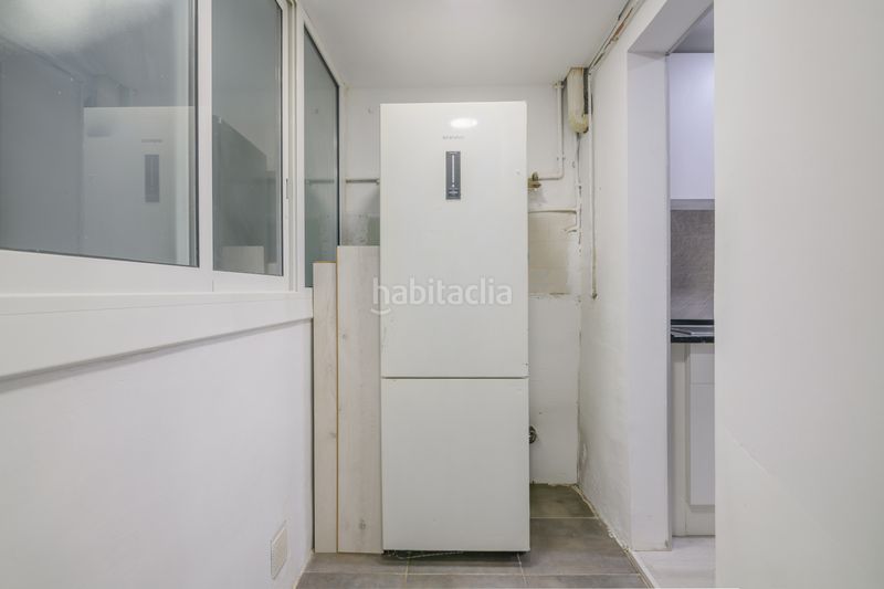 Foto d482bf17-1408-4b61-854b-8403ce8c9dc3. Pis a La Torrassa Hospitalet de Llobregat (L´)