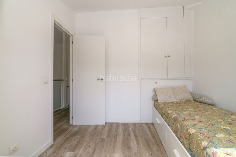 Foto 6d71a129-f42a-4763-9765-baf76b13823a. Pis amb calefacció a La Gavarra Cornellà de Llobregat