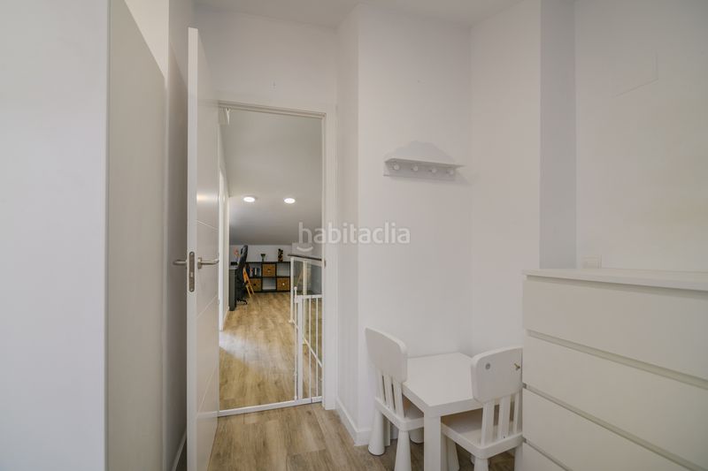 Foto ec9457f1-6ca0-4910-8662-87a91a11ed38. Pis amb calefacció a La Gavarra Cornellà de Llobregat