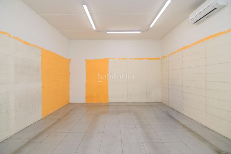 Foto 00463386-5279-4402-ac96-70b6a9f43738. Fabrikhalle in Vilamarina Viladecans